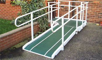 Fibreglass 1200mm Double Handrail Ramp